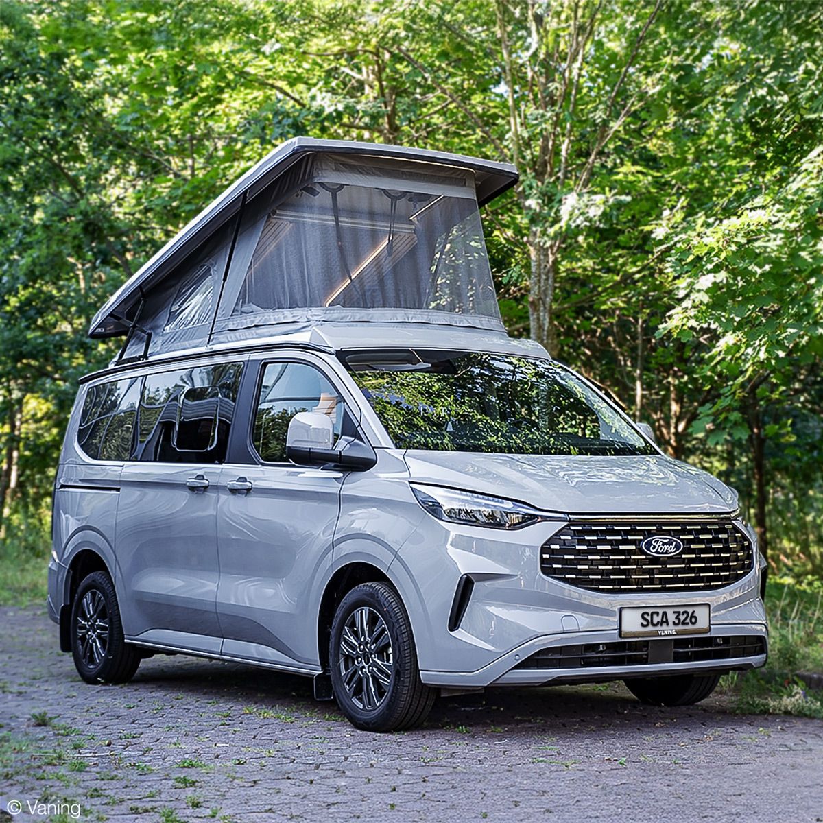SCA 326 - Ford Transit Custon V710 / TOURNEO / VW T7 Modèle Long AV24:49
